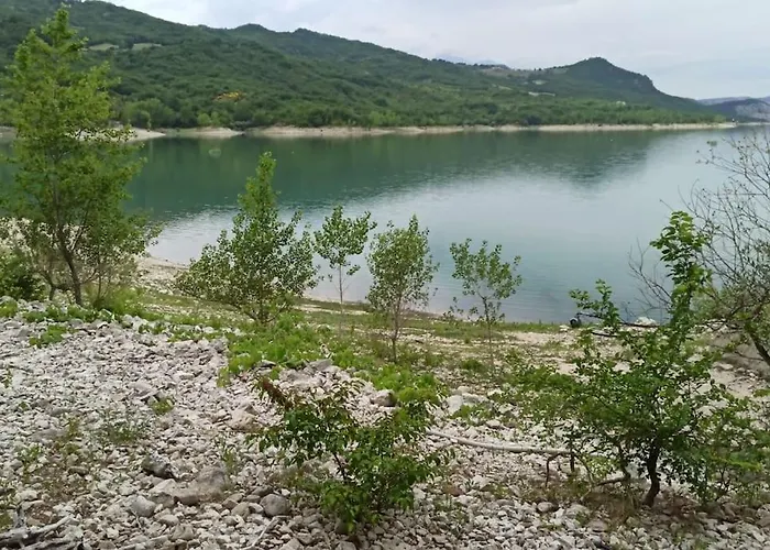 La Casetta Del Custode Tatil Evi Villa Santa Maria (Abruzzo)